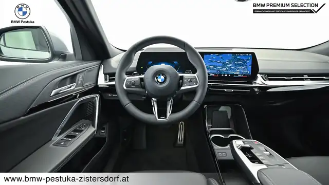 BMW X2 view 10