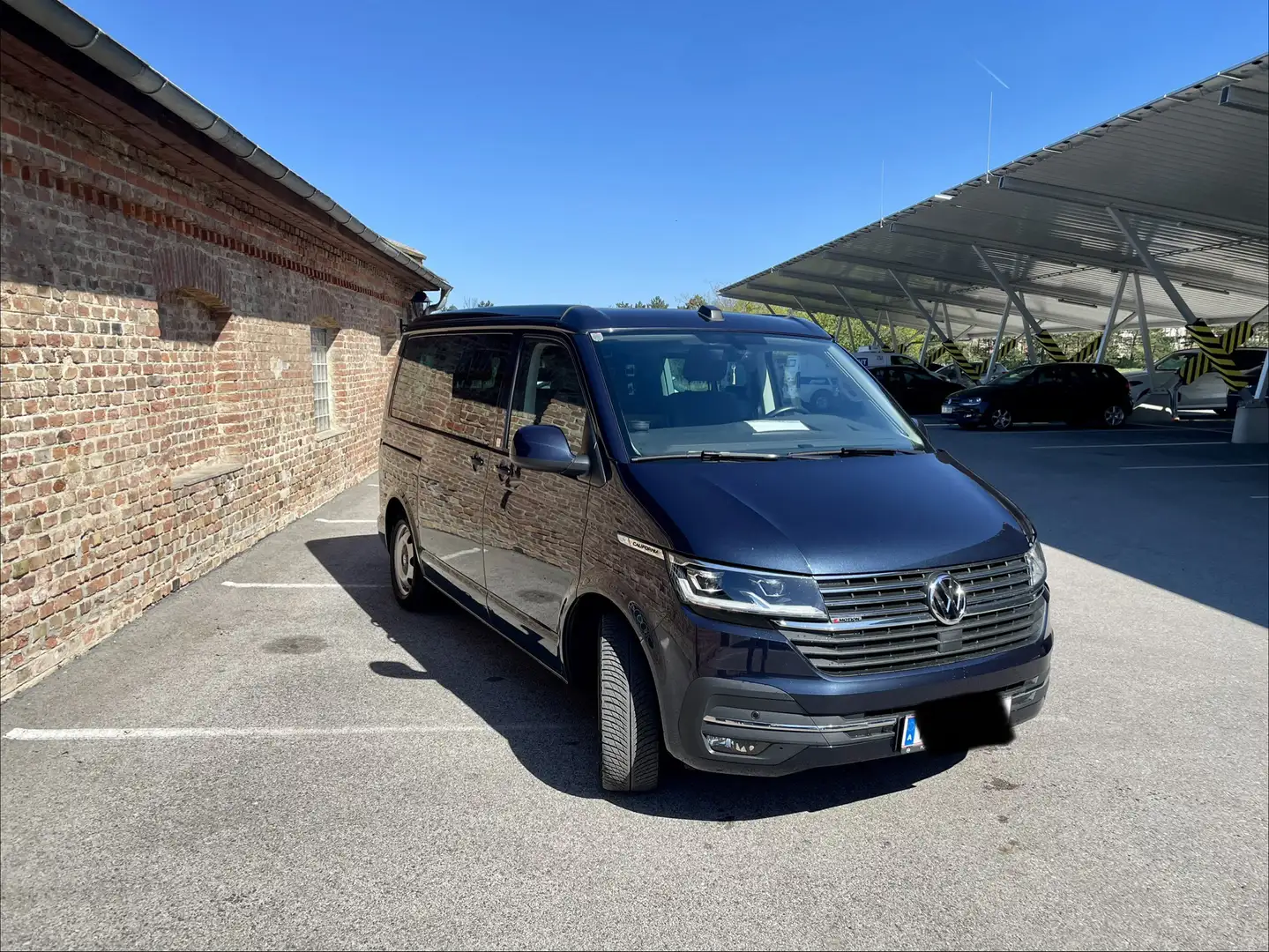 Volkswagen T6.1 California Ocean Liberty Edition 4Motion DSG Blau - 2