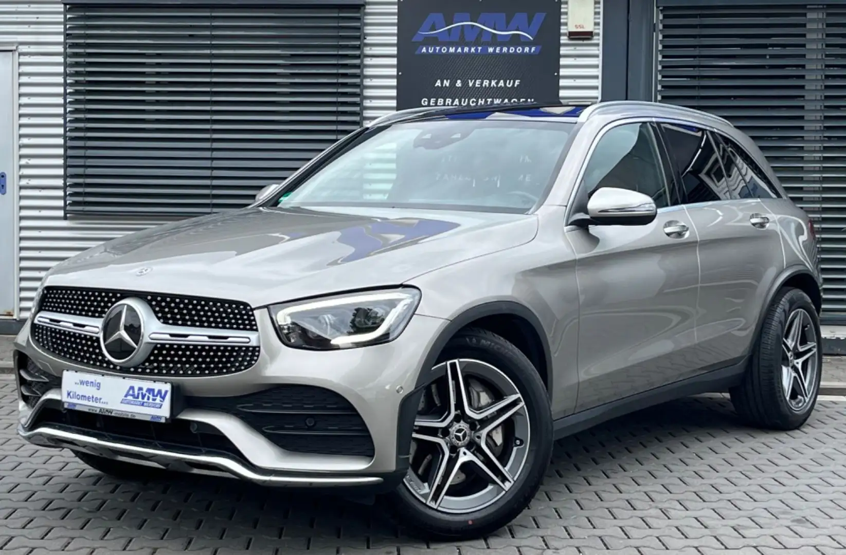 Mercedes-Benz GLC 400 * AMG*LEDER*NAVI*PANORAMA*AHK*STANDHEIZ* Zilver - 2
