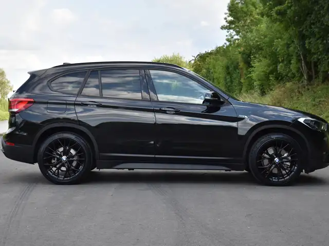 BMW X1 view 9