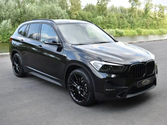 BMW X1 view 3