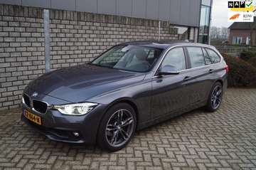 3-serie Touring 320i Centennial High Executive Aut