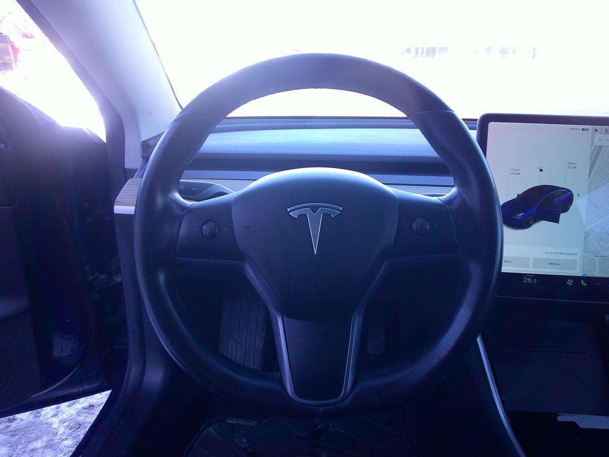 2019 Tesla Model 3 Standard Range Plus RWD jusqu'à 400 km autonomie thumb 13