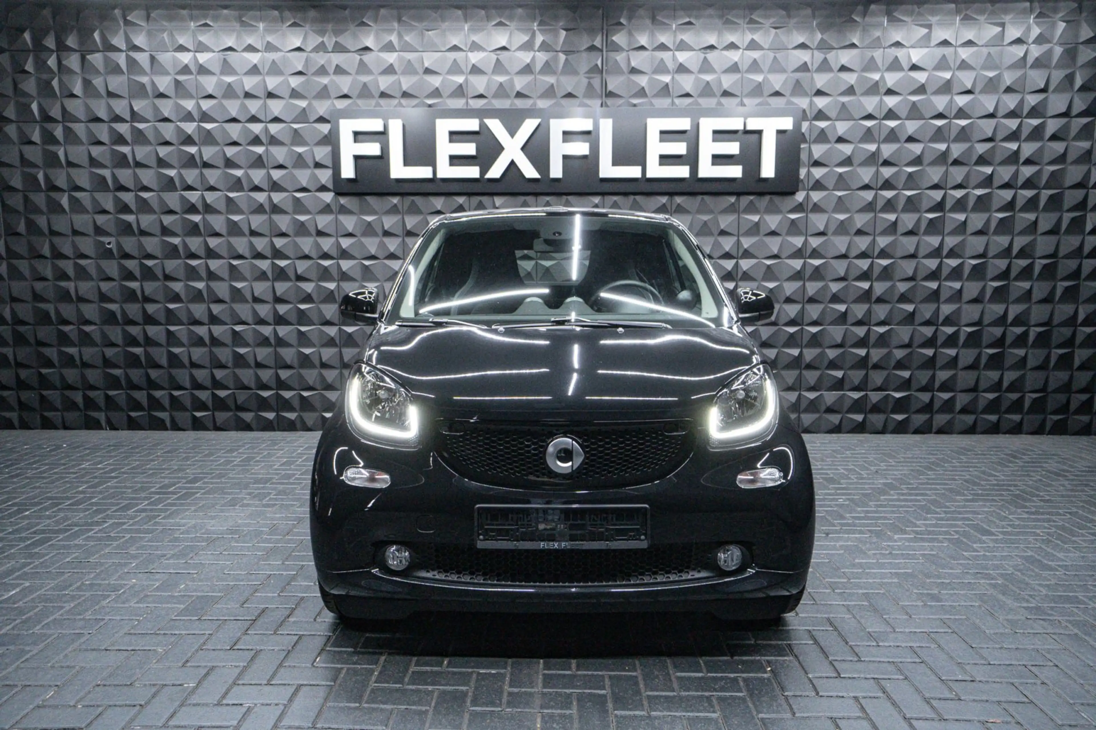 smart forTwo turbo Cabrio 8tKM Leder SportPaket — photo 3