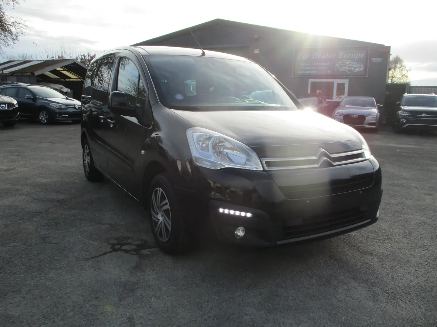 Citroen Berlingo 1.2i Airco/Gekeurd/Garantie/121.000km Zwart - 2