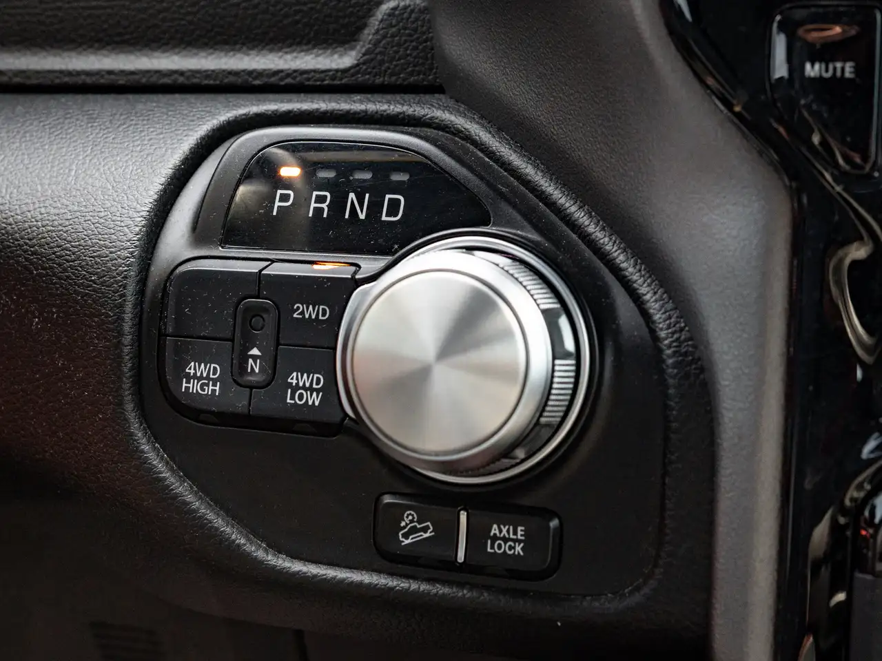 RAM 1500 fotografie RAM 1500