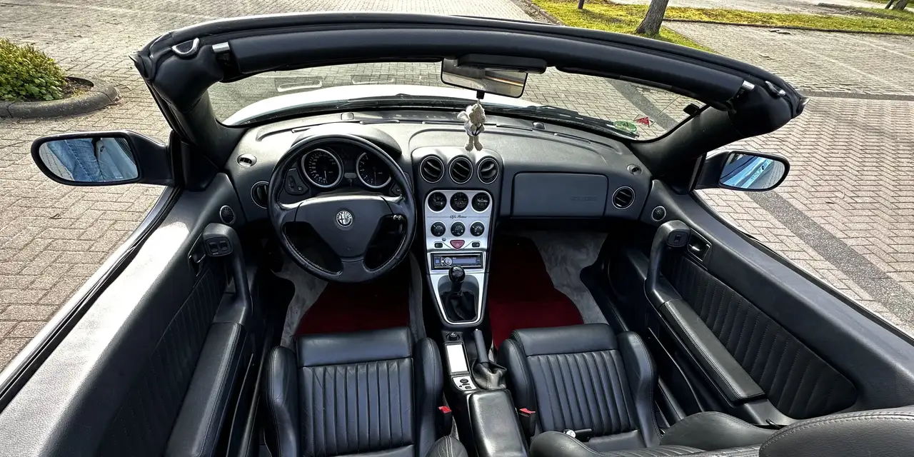 Alfa Romeo Spider 2.0 Twin Spark - Sommerfahrzeug, Klima, TÜV neu, foto 8