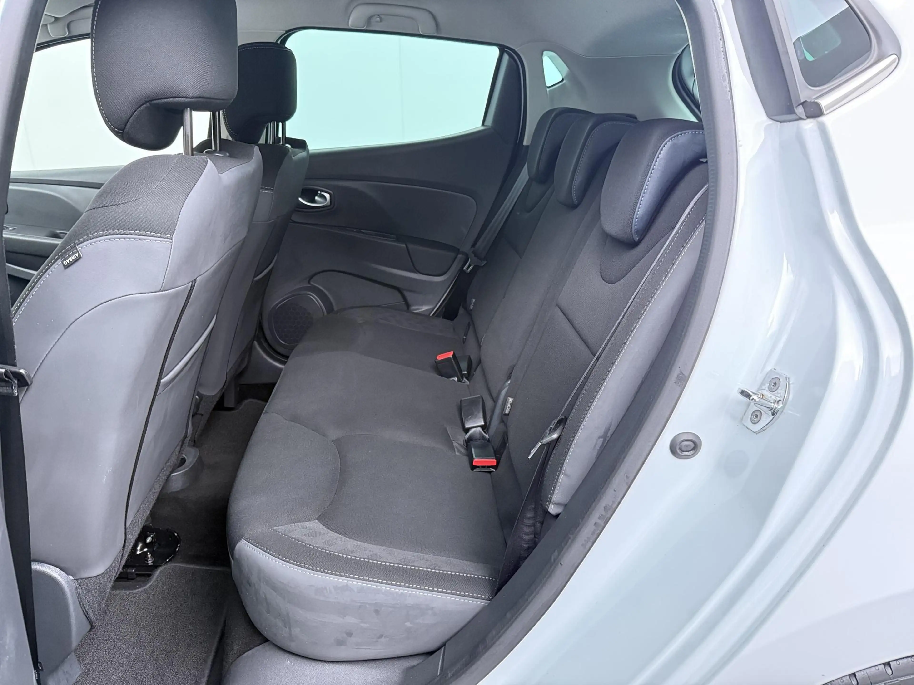 Renault Clio Energy TCe 90 Limited Eco2 | Airco | Navigatie | — photo 14