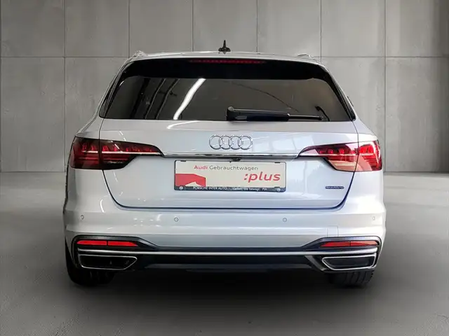 Audi A4 view 5