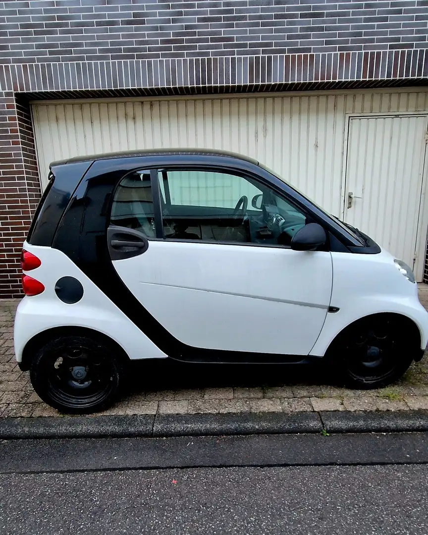 smart forTwo Coupe mhd Weiß - 2