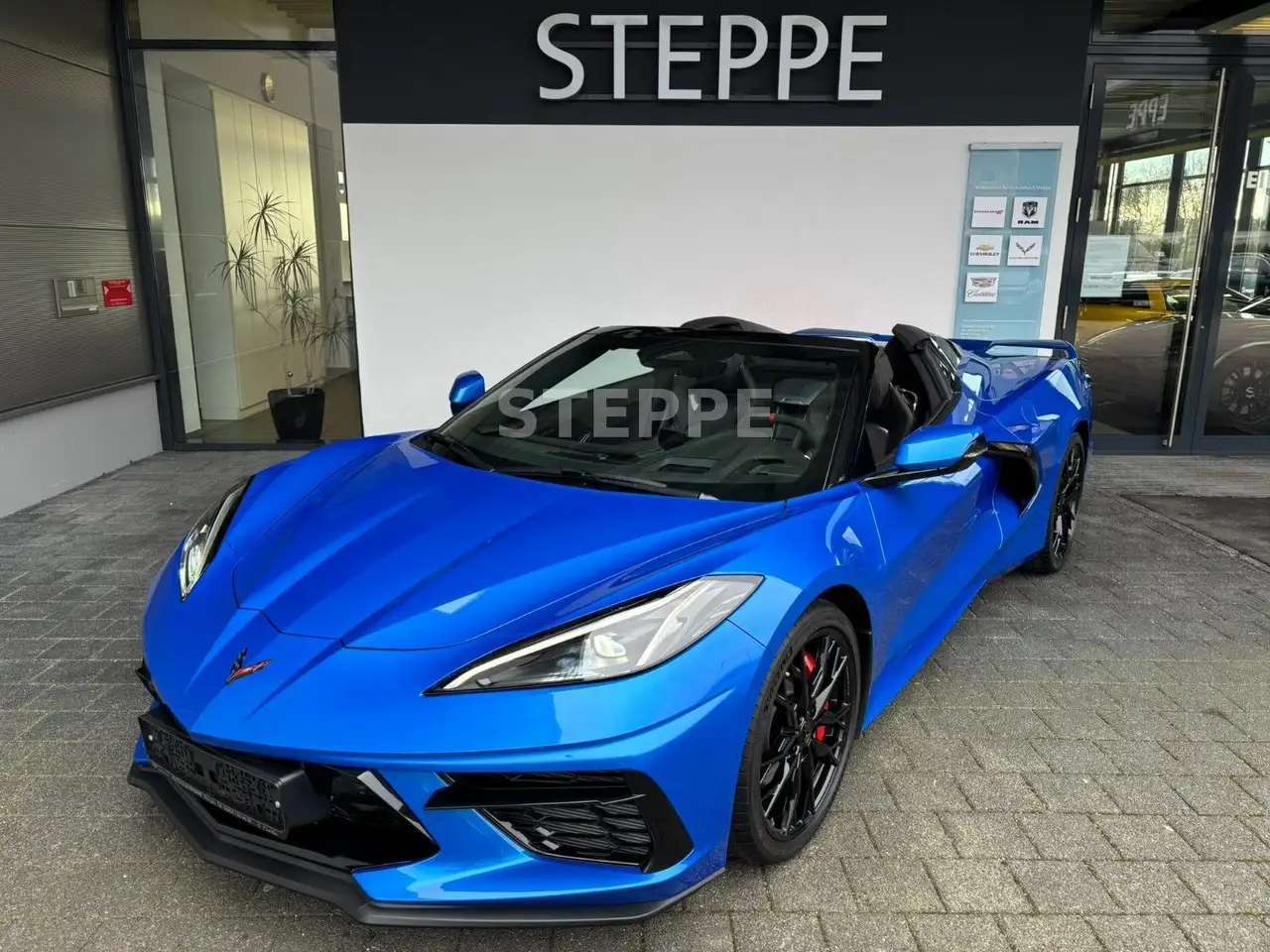 Corvette C8