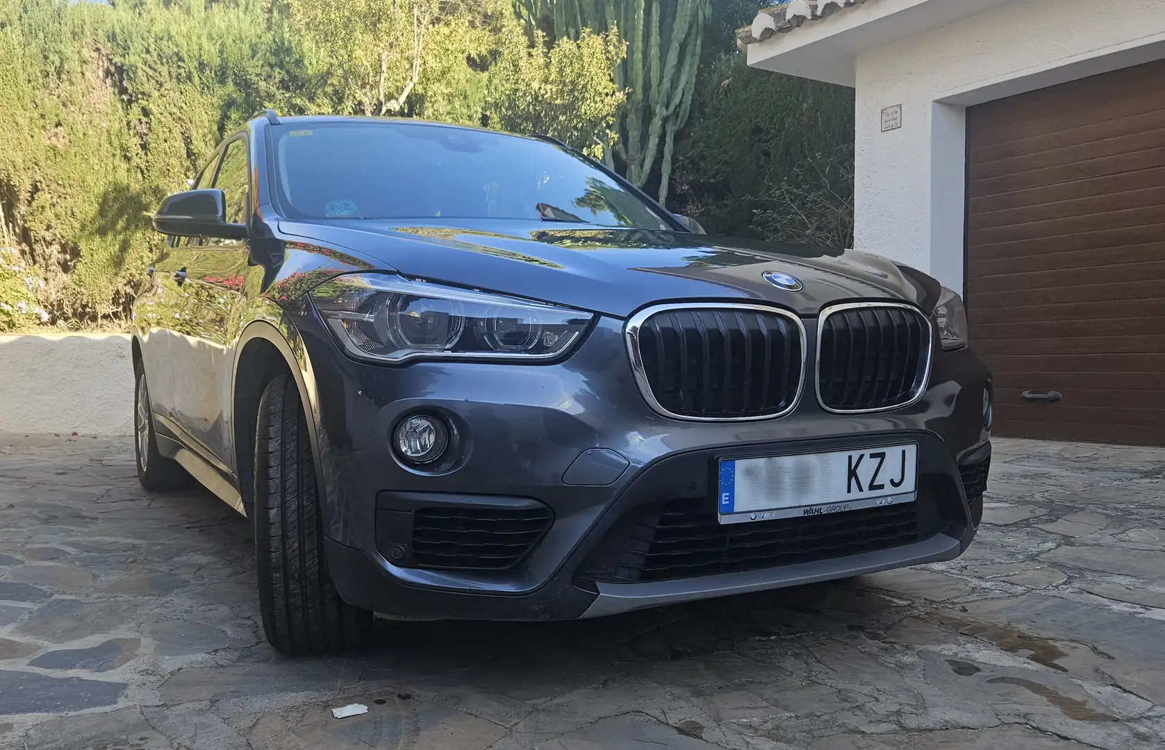 BMW X1 X1 xDrive 20d Gris - 2