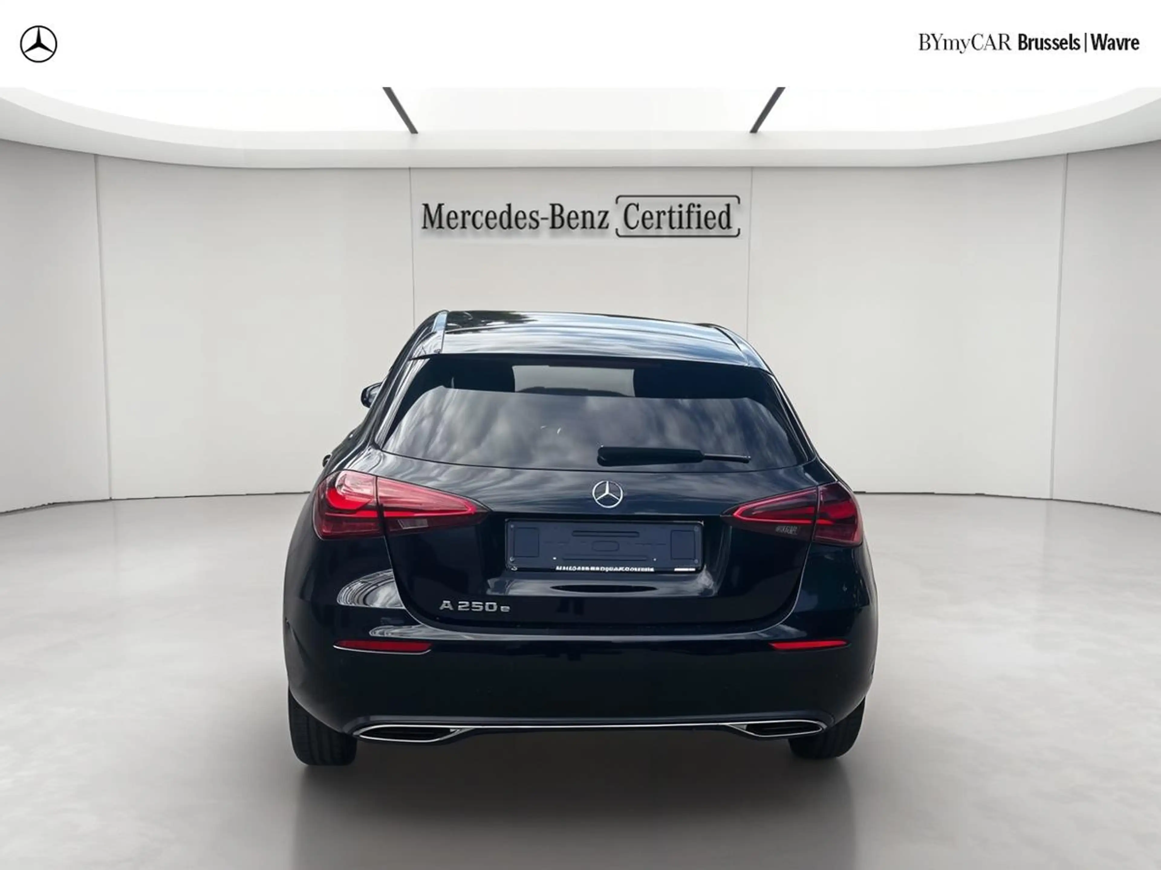 Mercedes-Benz A 250 A e Luxury Line — photo 8