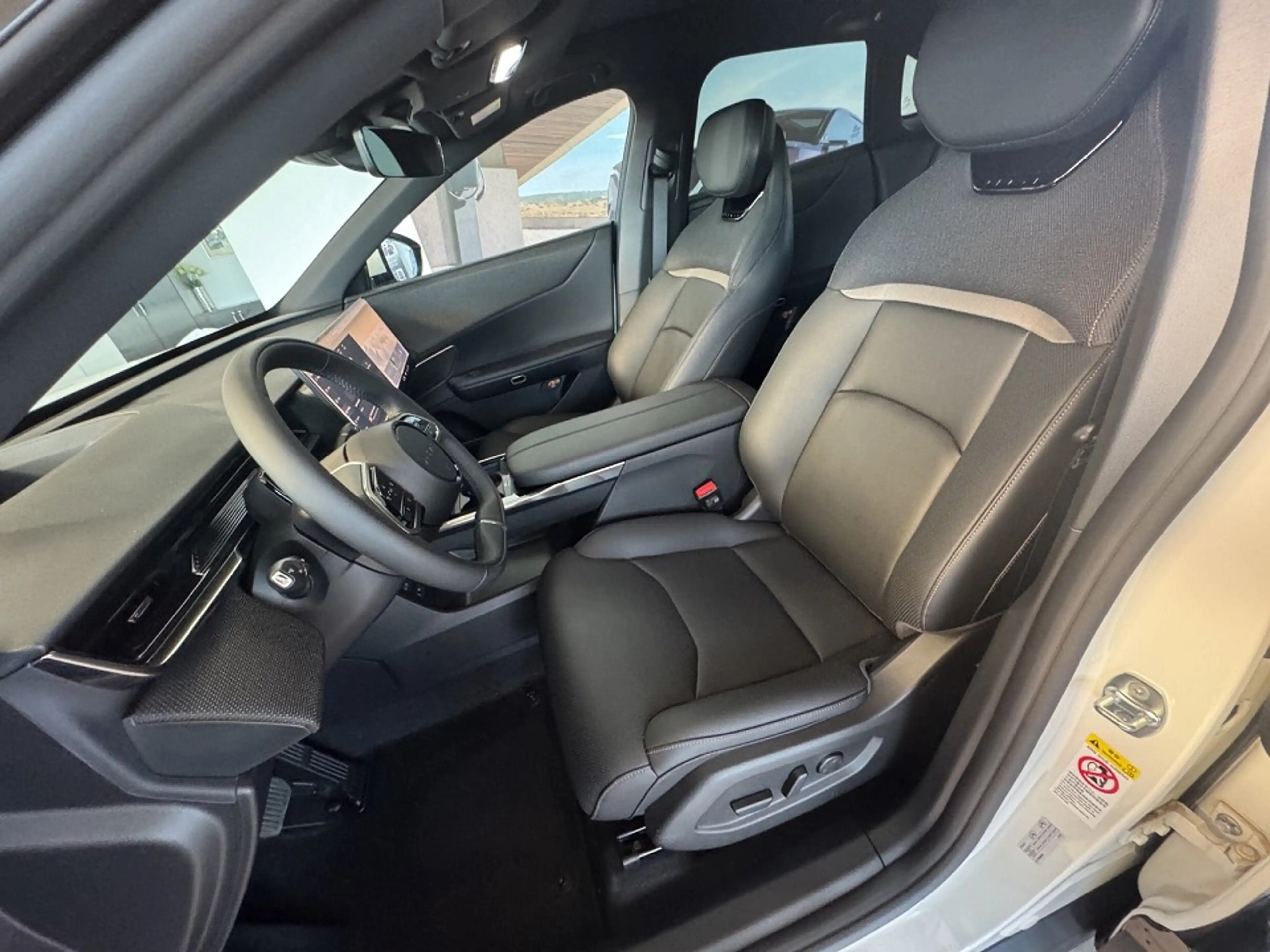 Mazda CX-6e EV 258ps 1AT RWD Takumi BKTR PABS — photo 5