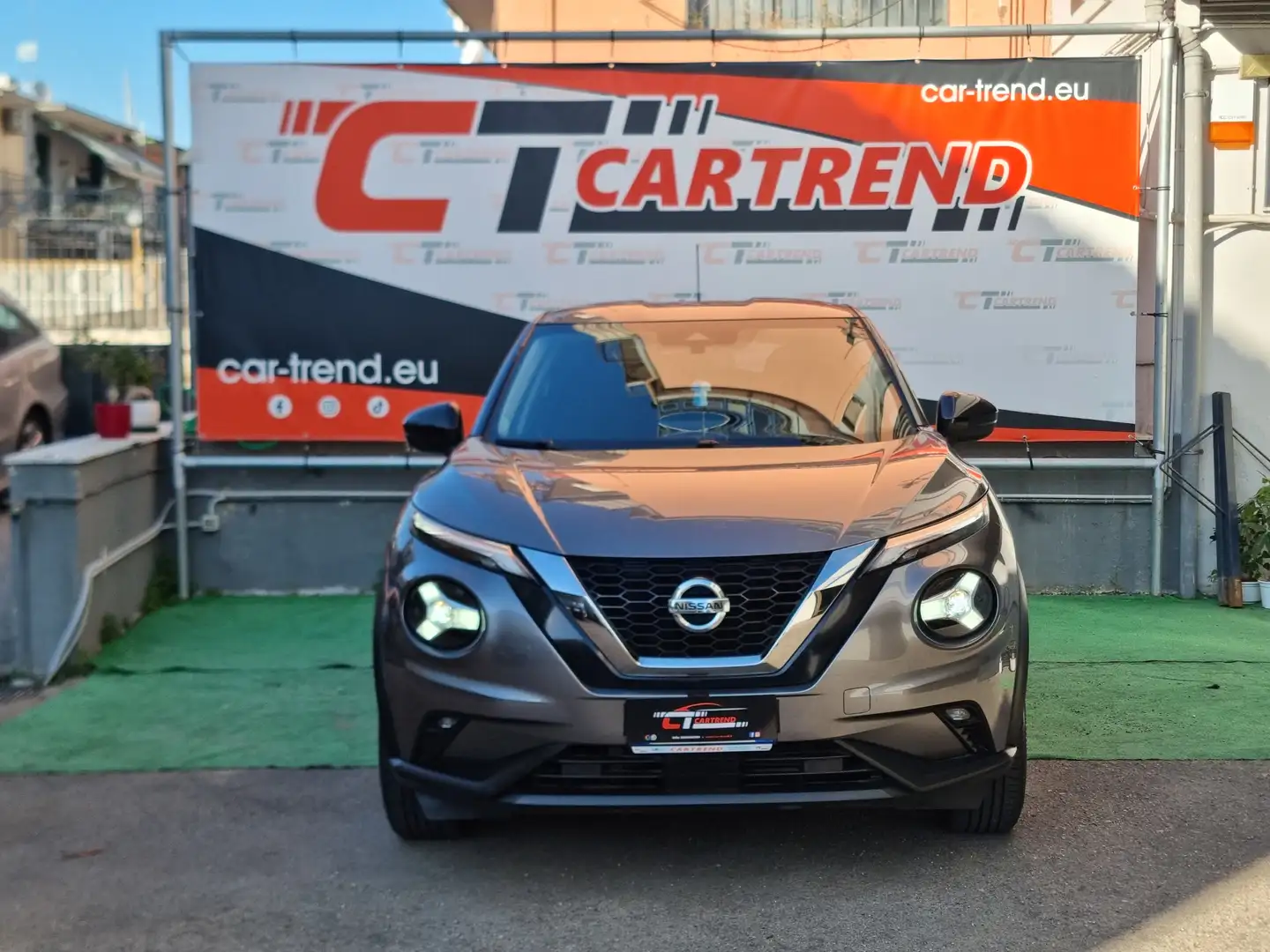 Nissan Juke Juke 1.0 DIG-T 114 CV N-Connecta Grigio - 2