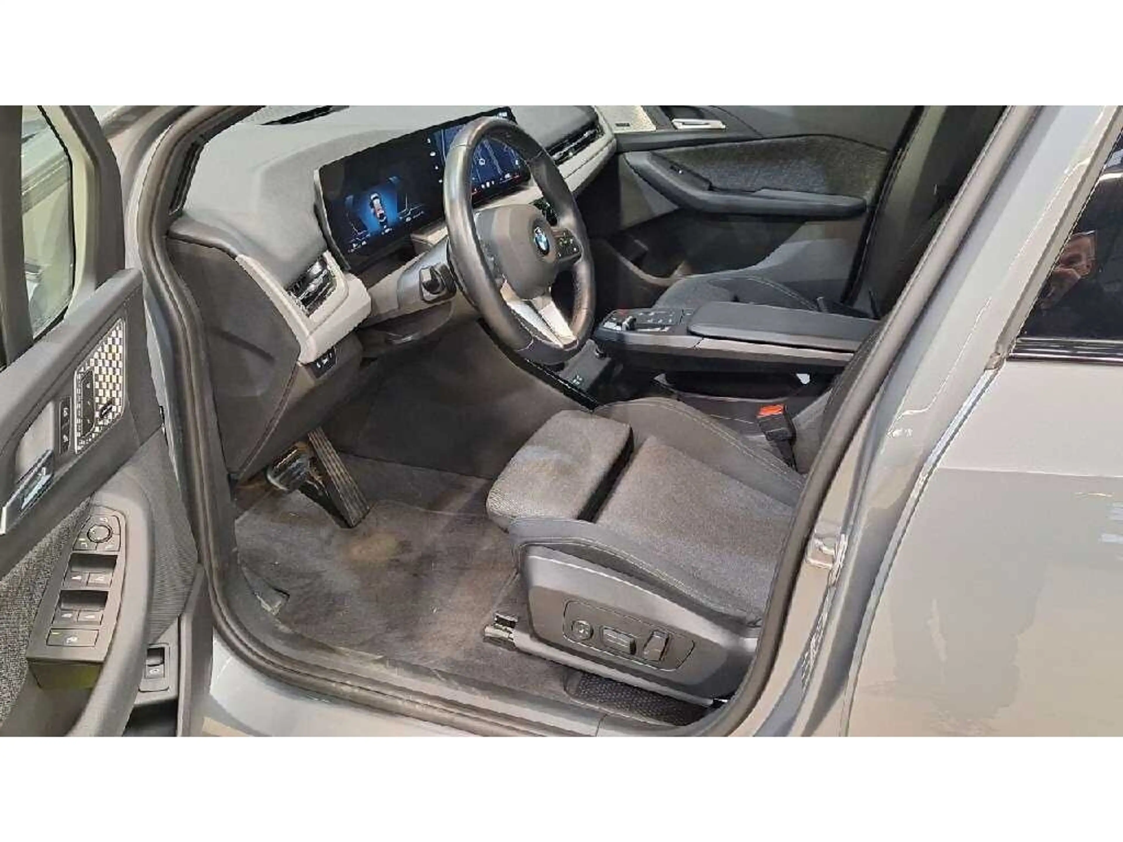 BMW 223 i Active Tourer Wide AHK SpoSi ACC BLIS LED — photo 8
