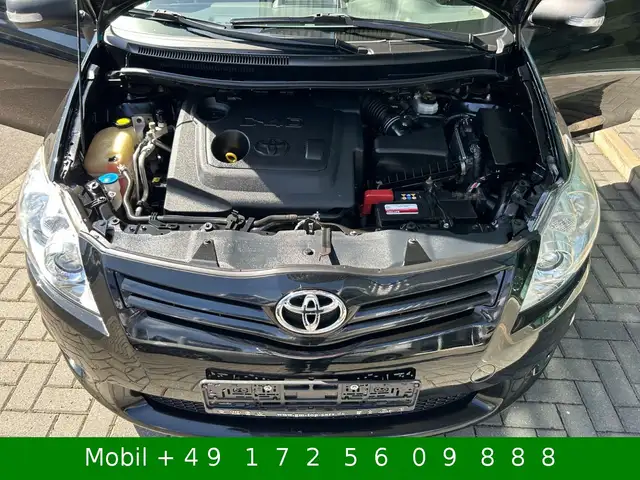 Toyota Auris view 15