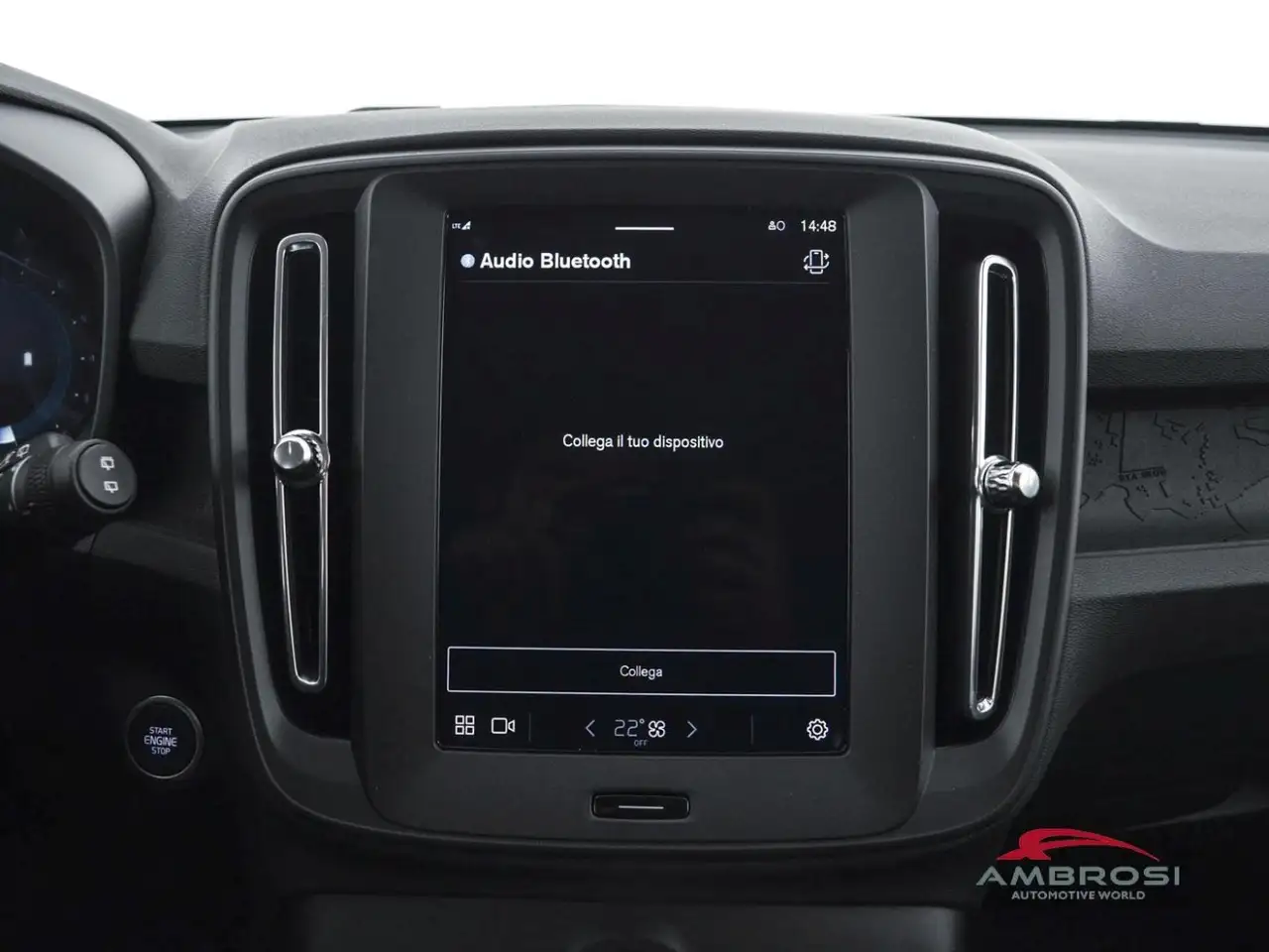Volvo XC40 2026 — фото 14