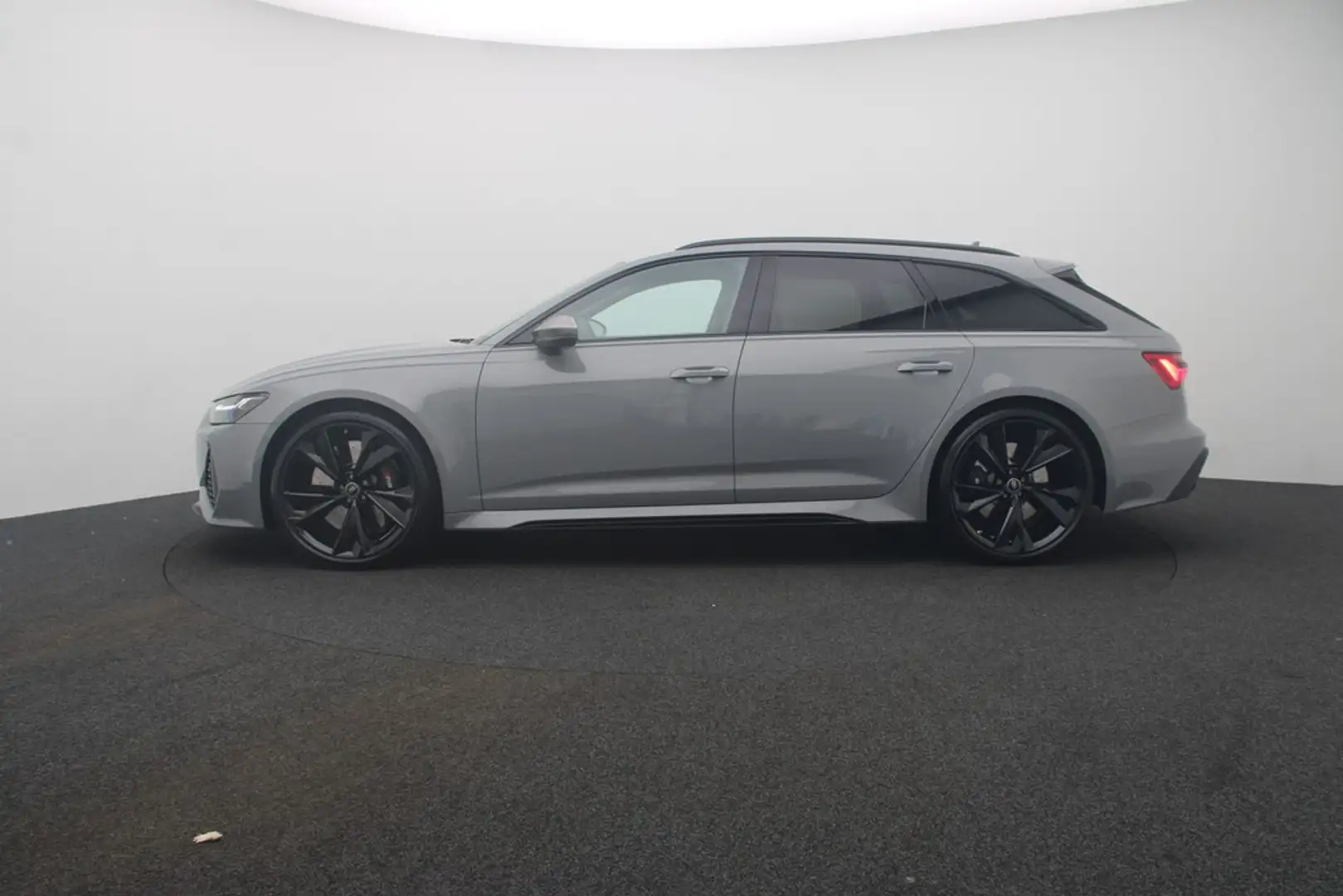 Audi RS6 Avant performance B&O, HD Matrix,ACC Szary - 2