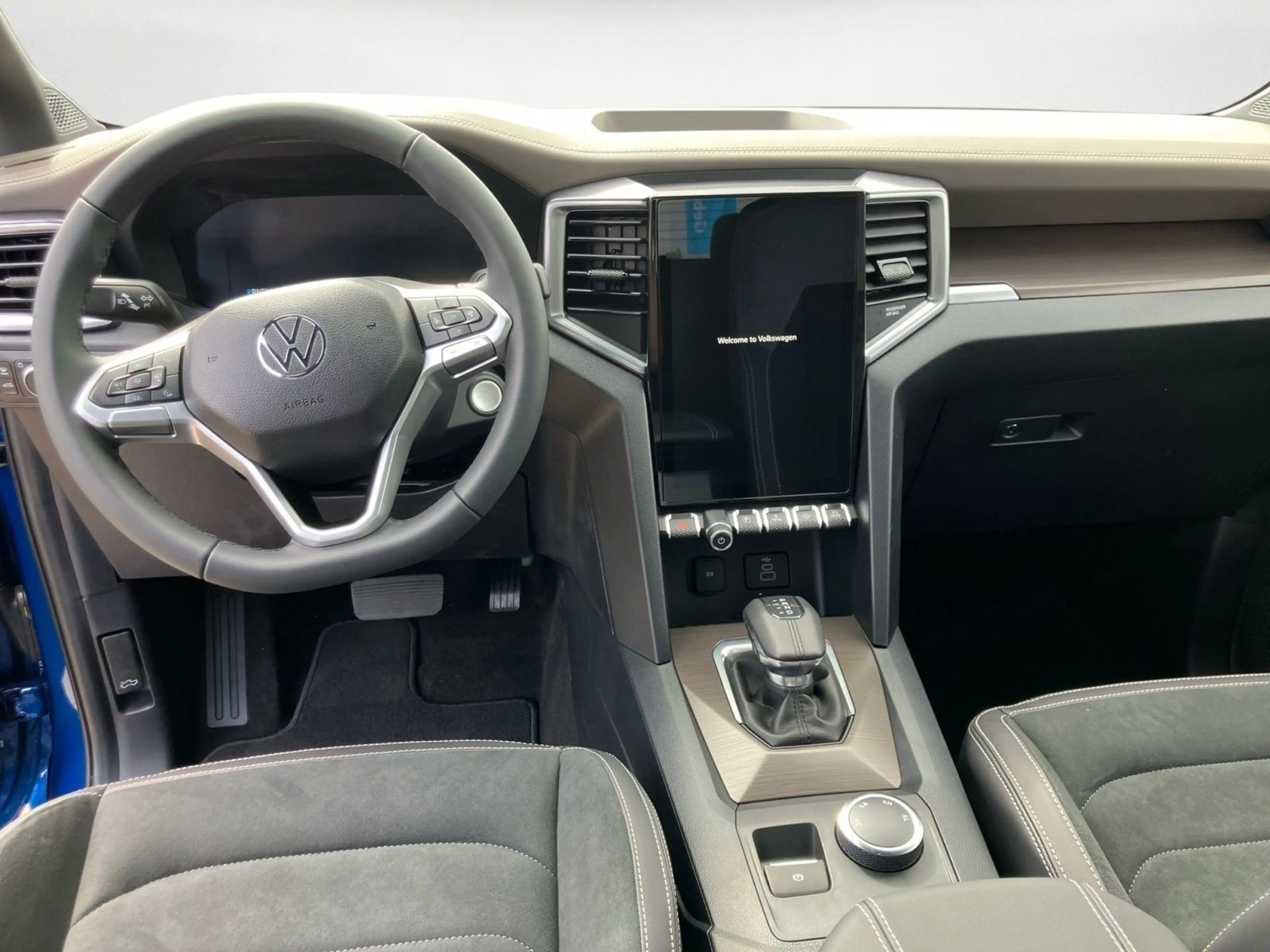 Volkswagen Amarok Style DC  3.0 TDI 4Motion p — photo 7