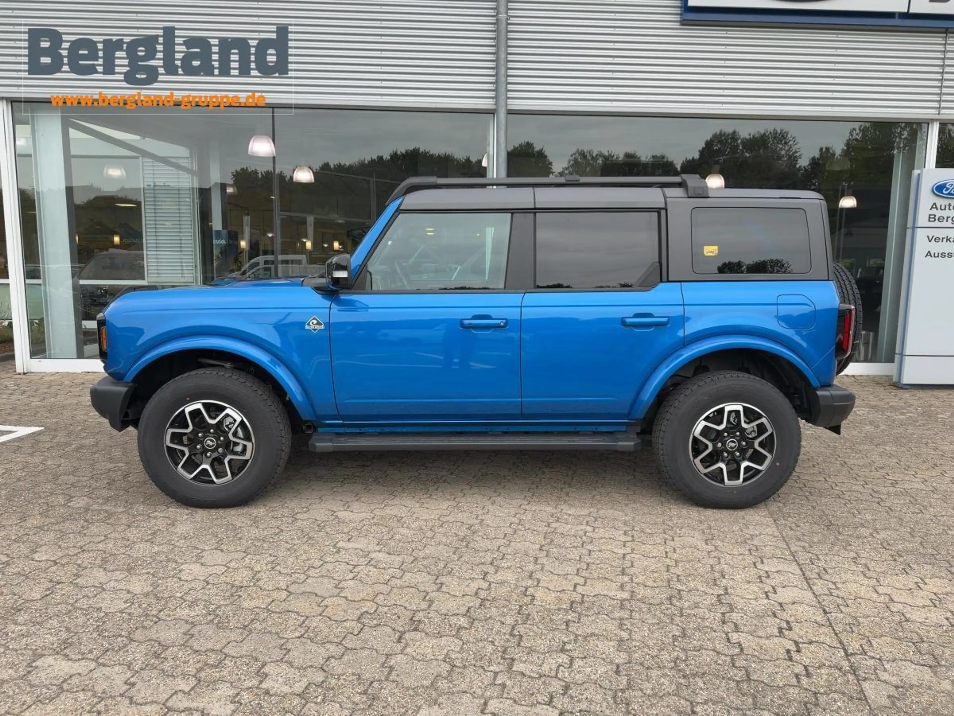 Ford Bronco OUTER BANKS 4X4 Autom. — photo 8