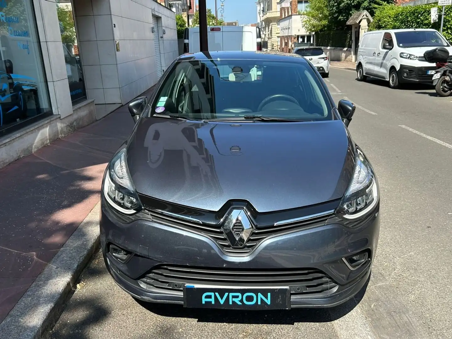 Renault Clio IV (2) 1.2 TCE 120 ENERGY INTENS EDC (peu de kilom Grey - 2