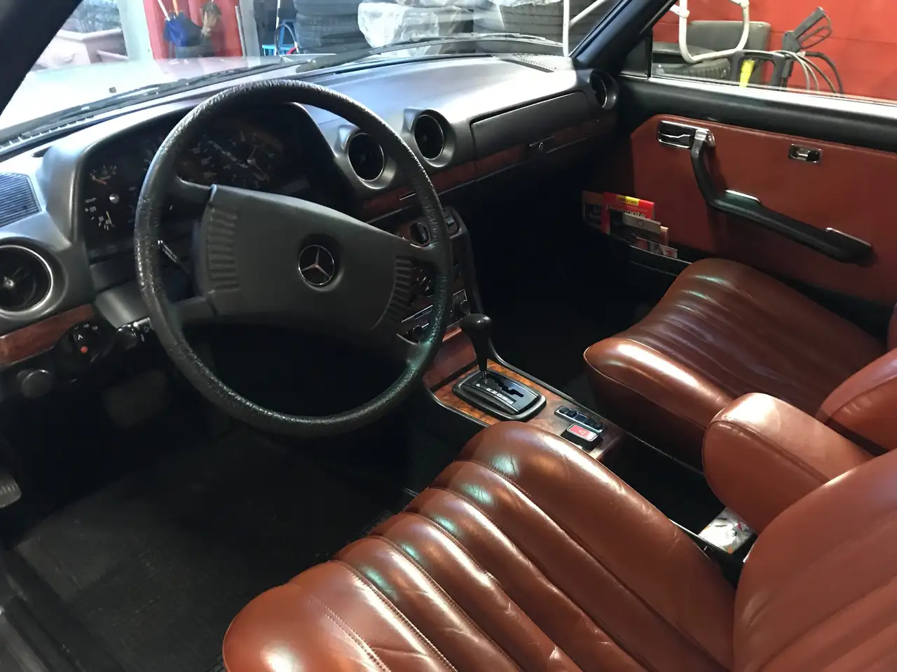 Mercedes-Benz 280 CE, foto 5