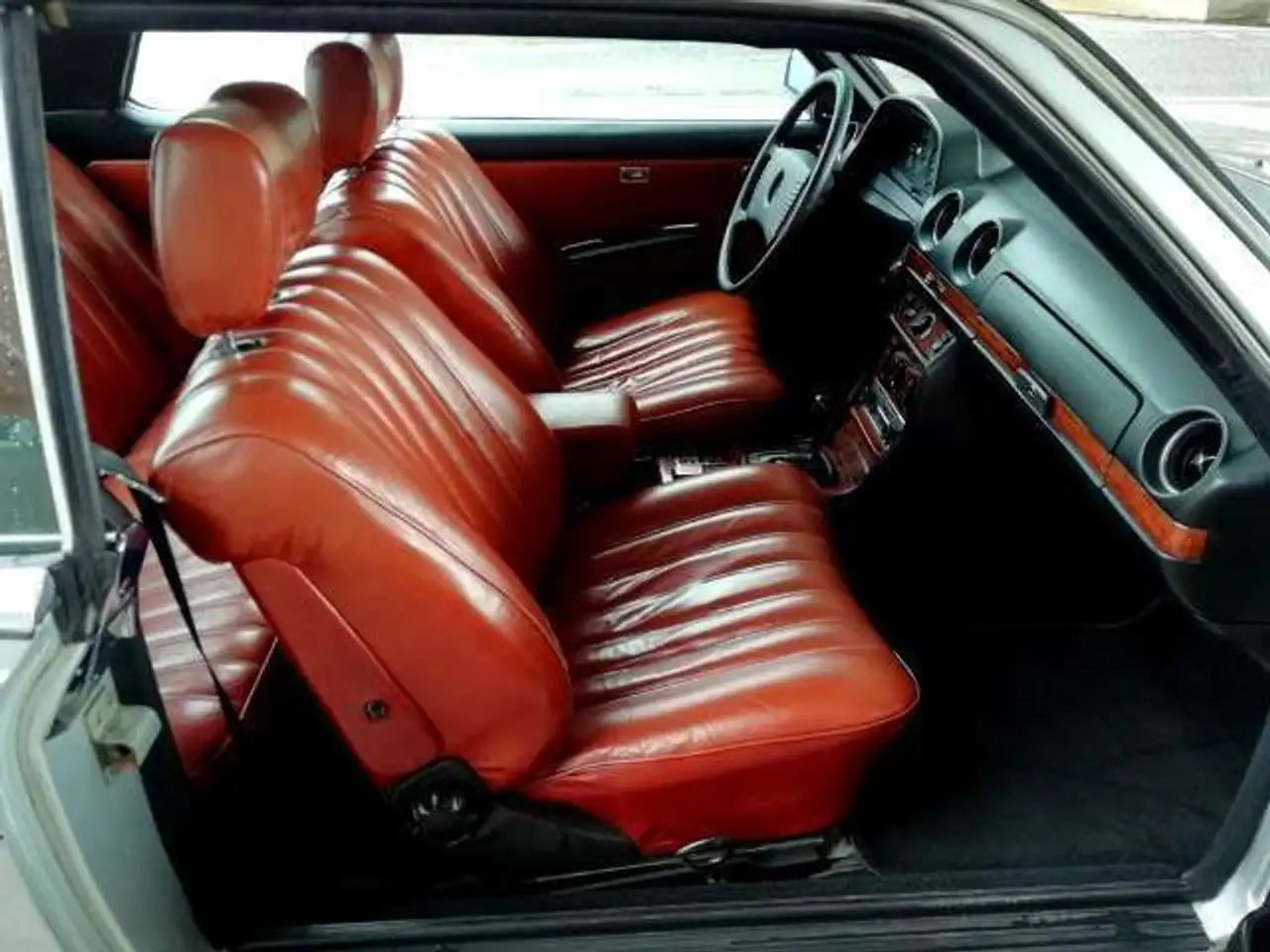 Mercedes-Benz 280 CE, foto 6