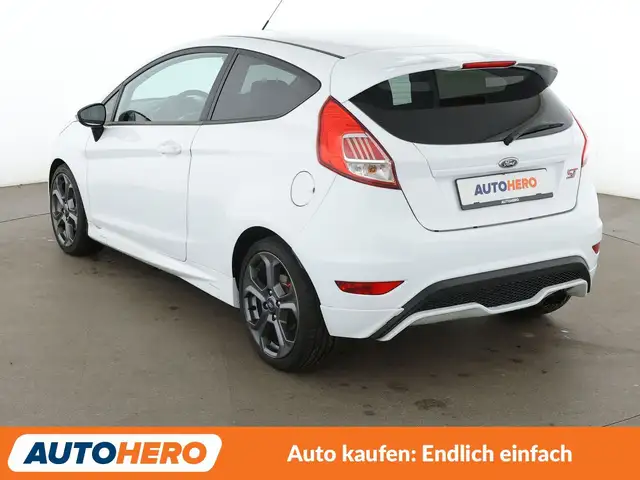 Ford Fiesta view 4