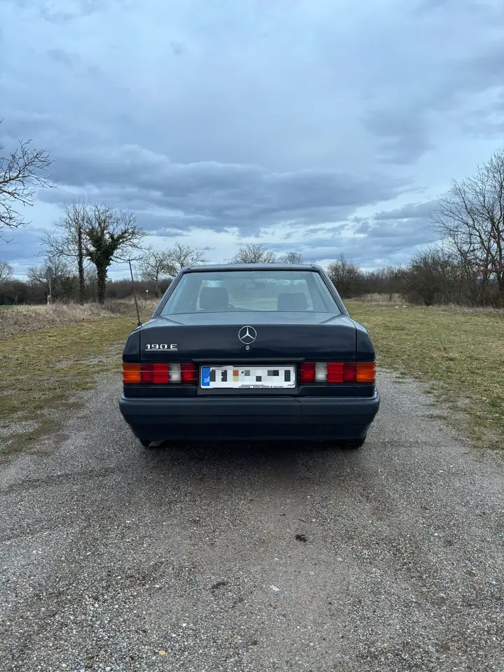 Mercedes-Benz 190 E, foto 5