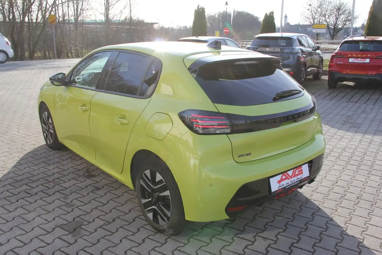 Peugeot 208 Allure LED Klimaautomatik Sunset PDC vo/hi 18