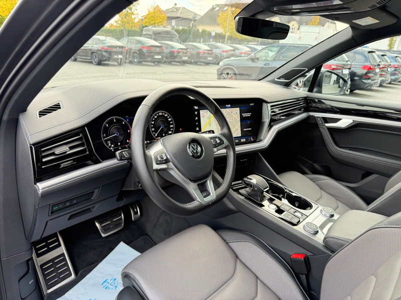 Volkswagen Touareg *R-Line*4M*3.0*V6*TDI*360*HUD*ACC*NACHT-S — photo 6