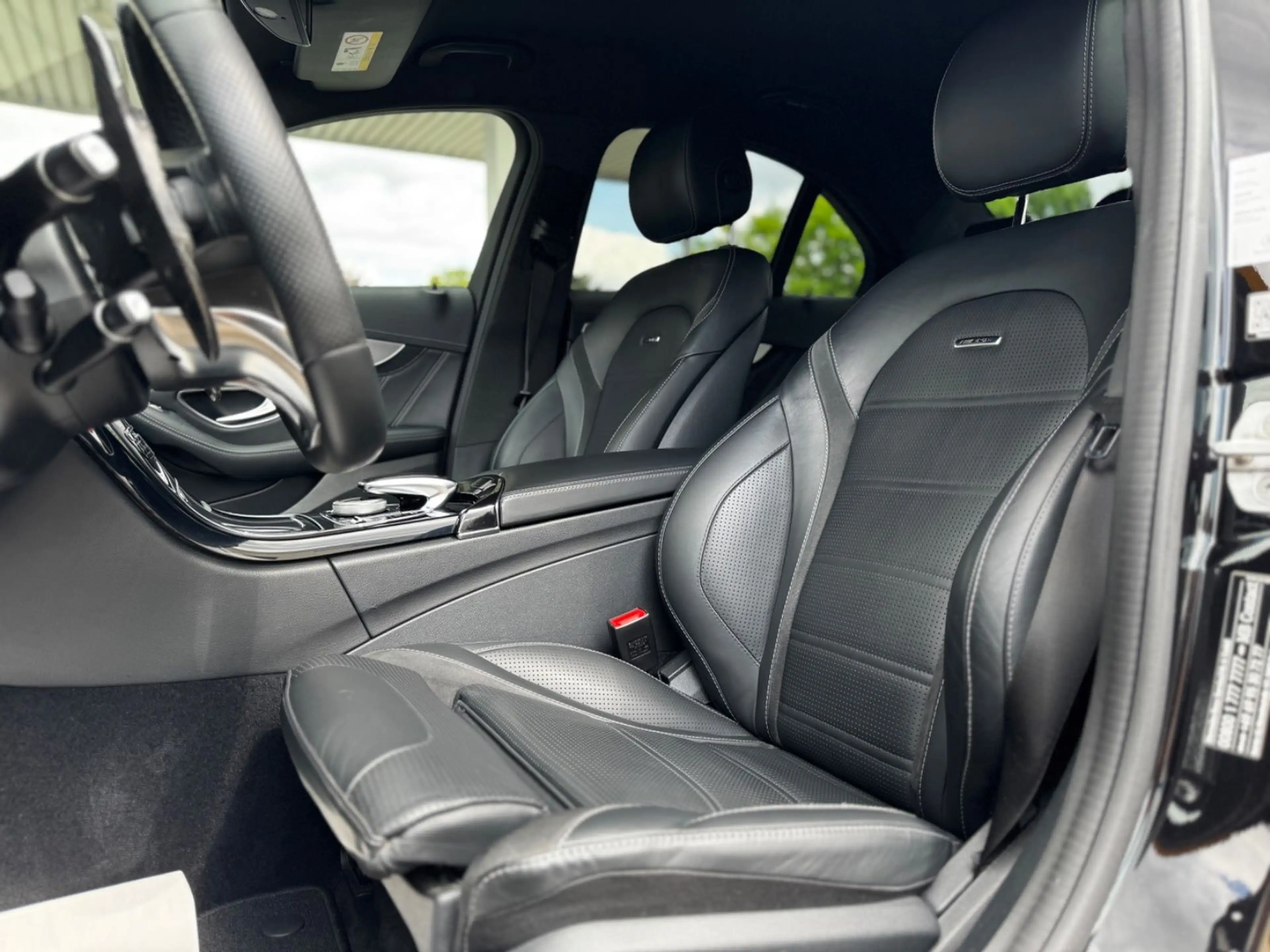 Mercedes-Benz C 63 AMG PERFORMANCE/DISTRONIC+/NIGHT PAKET — photo 15