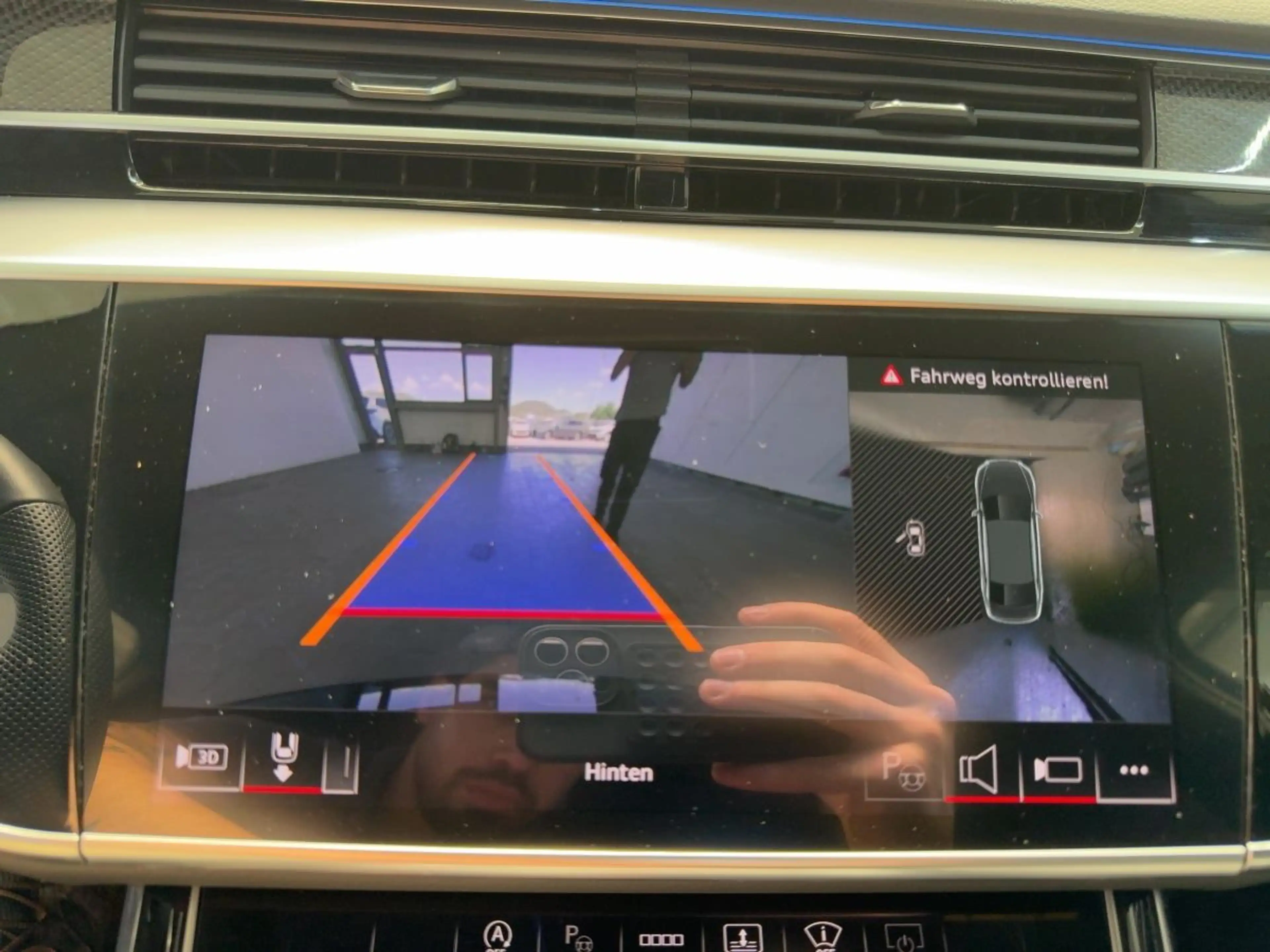 Audi S8 4.0 V8 TFSI Tiptronic quattro Navi LED-Matrix — photo 15