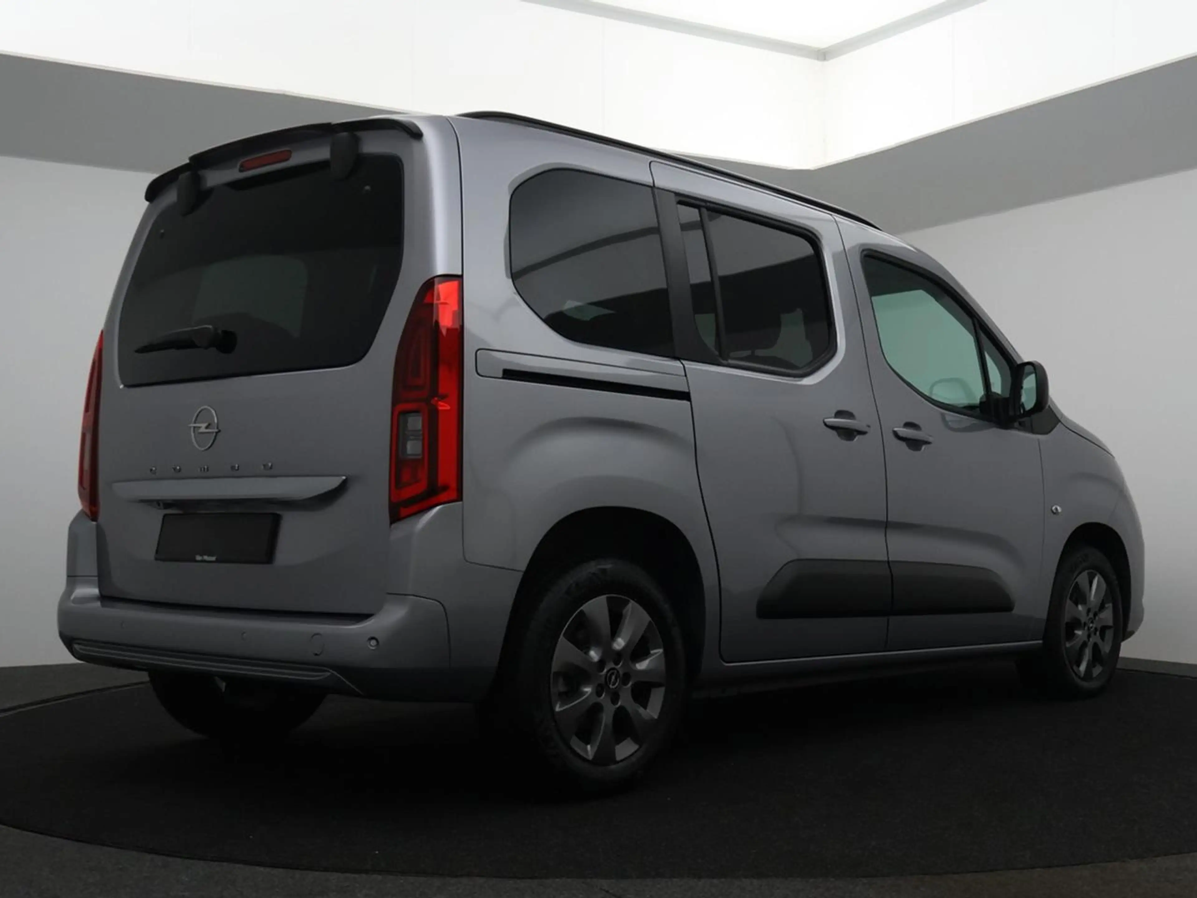 Opel Combo Life Combo Life 1.2 Turbo L1 Edition Plus S&S 110 PK *NAVI*AIRCO*PDC*...* — photo 2
