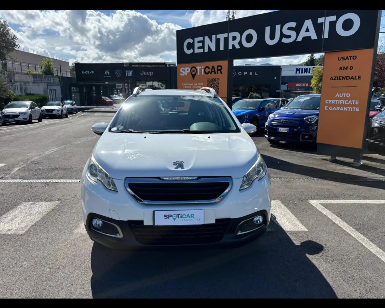 Peugeot 2008 1.2 PureTech Allure Weiß - 2