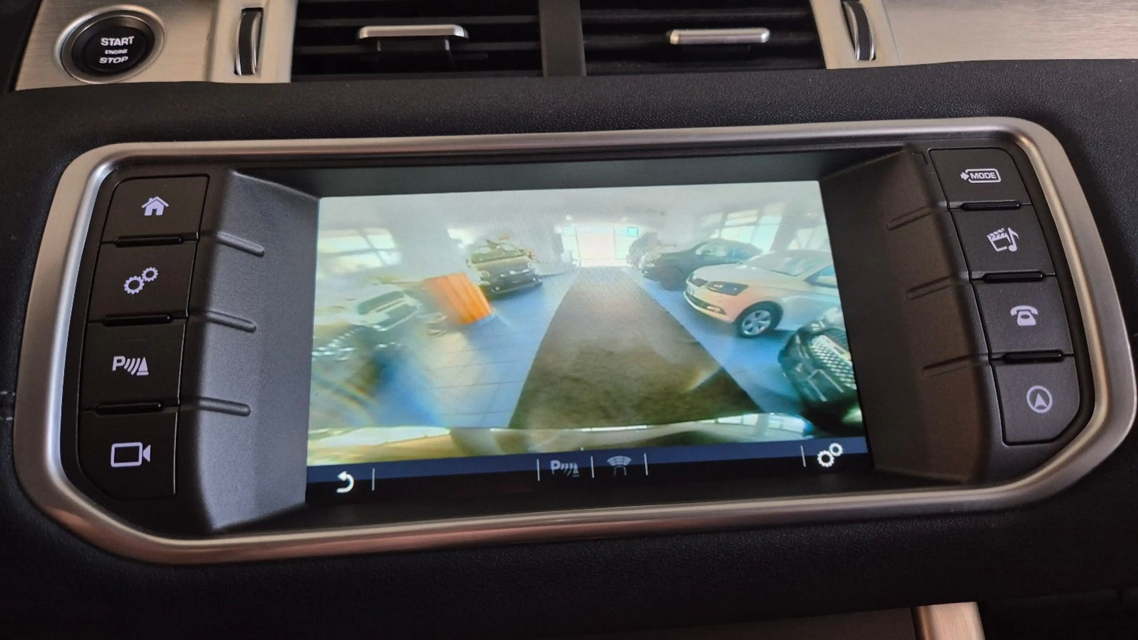 Land Rover Range Rover Evoque Evoque SE Dynamic/Leder/Pano/RFK/SHZ/Temp — photo 12