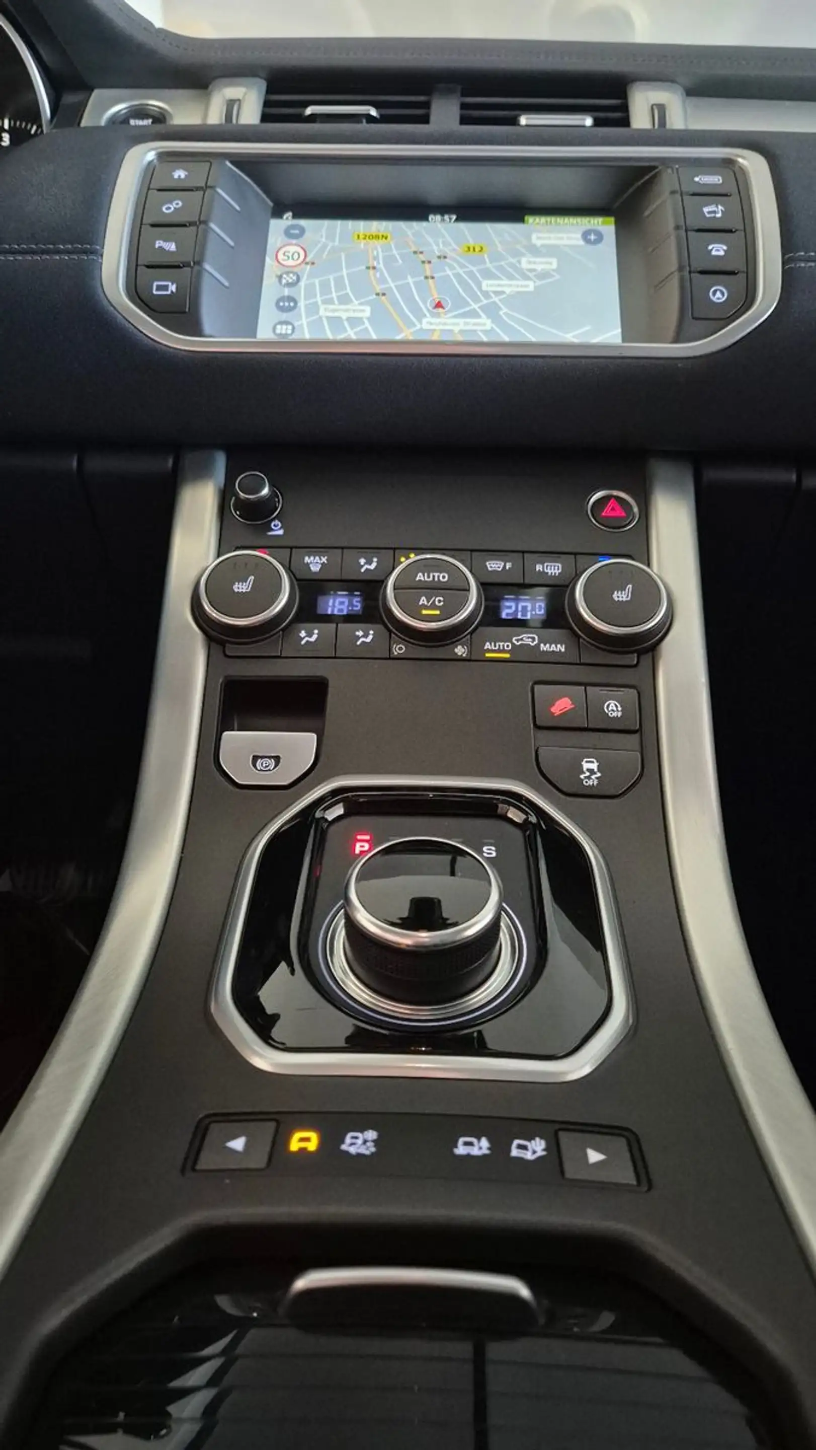 Land Rover Range Rover Evoque Evoque SE Dynamic/Leder/Pano/RFK/SHZ/Temp — photo 13