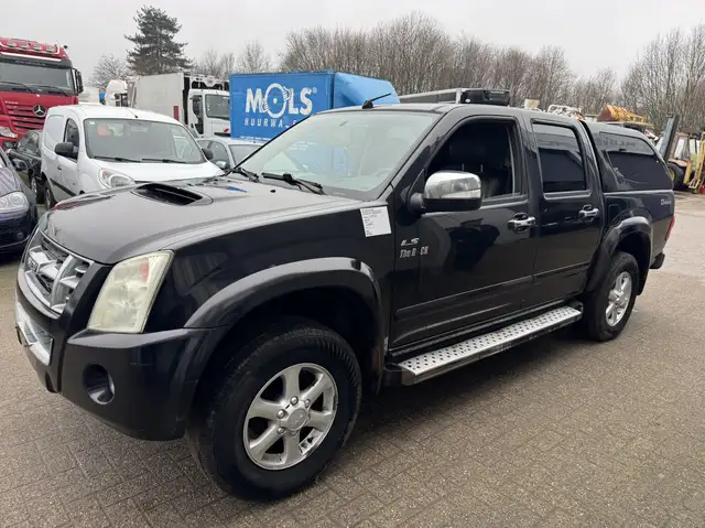 Isuzu D-Max 3.0 Turbo Di 4WD LSA The Rock Hardtop