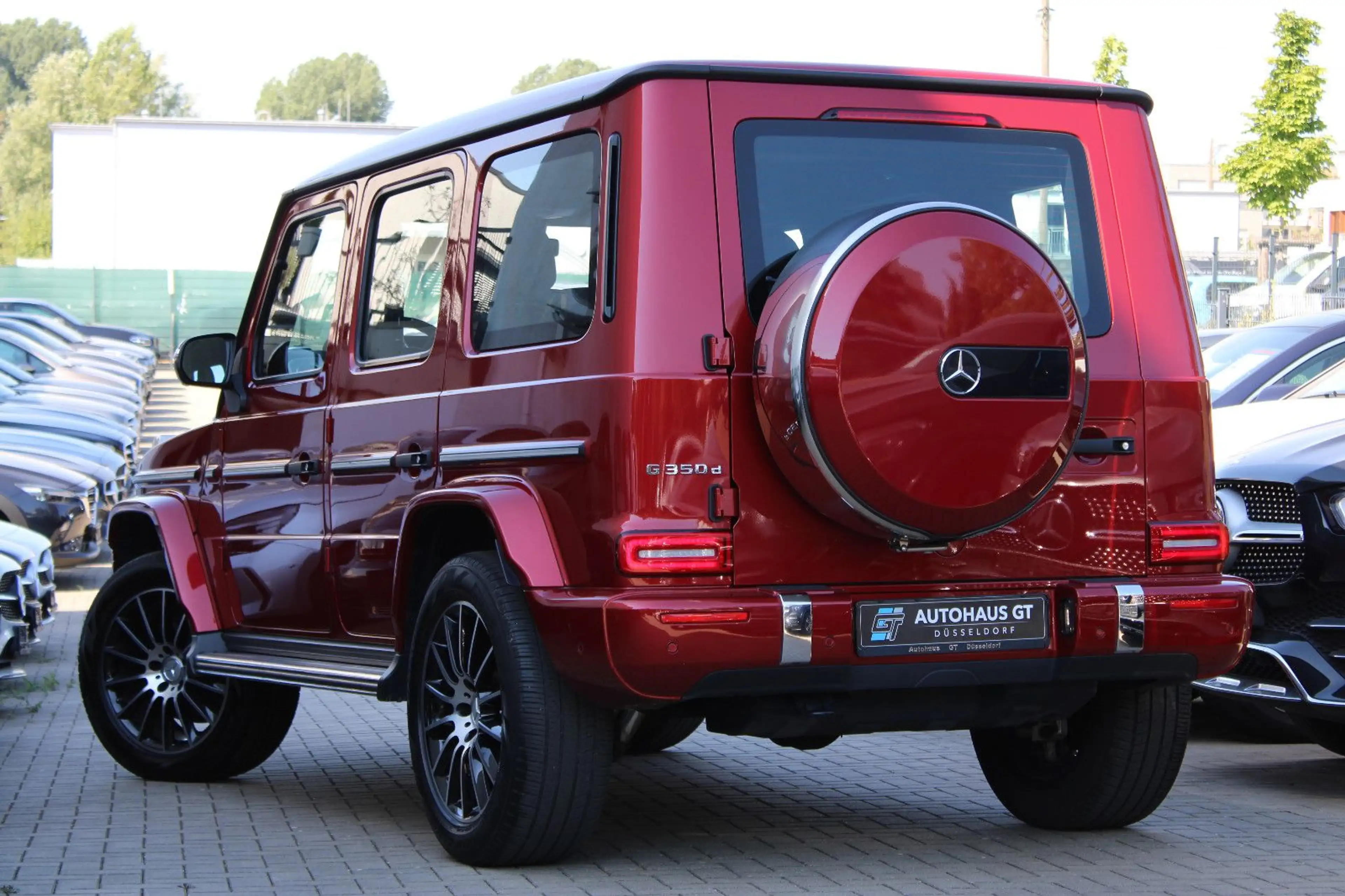 Mercedes-Benz G 350 d/AMG/Night/1.Hd/Glasd/ACC/360°Kam/Burmest — photo 2