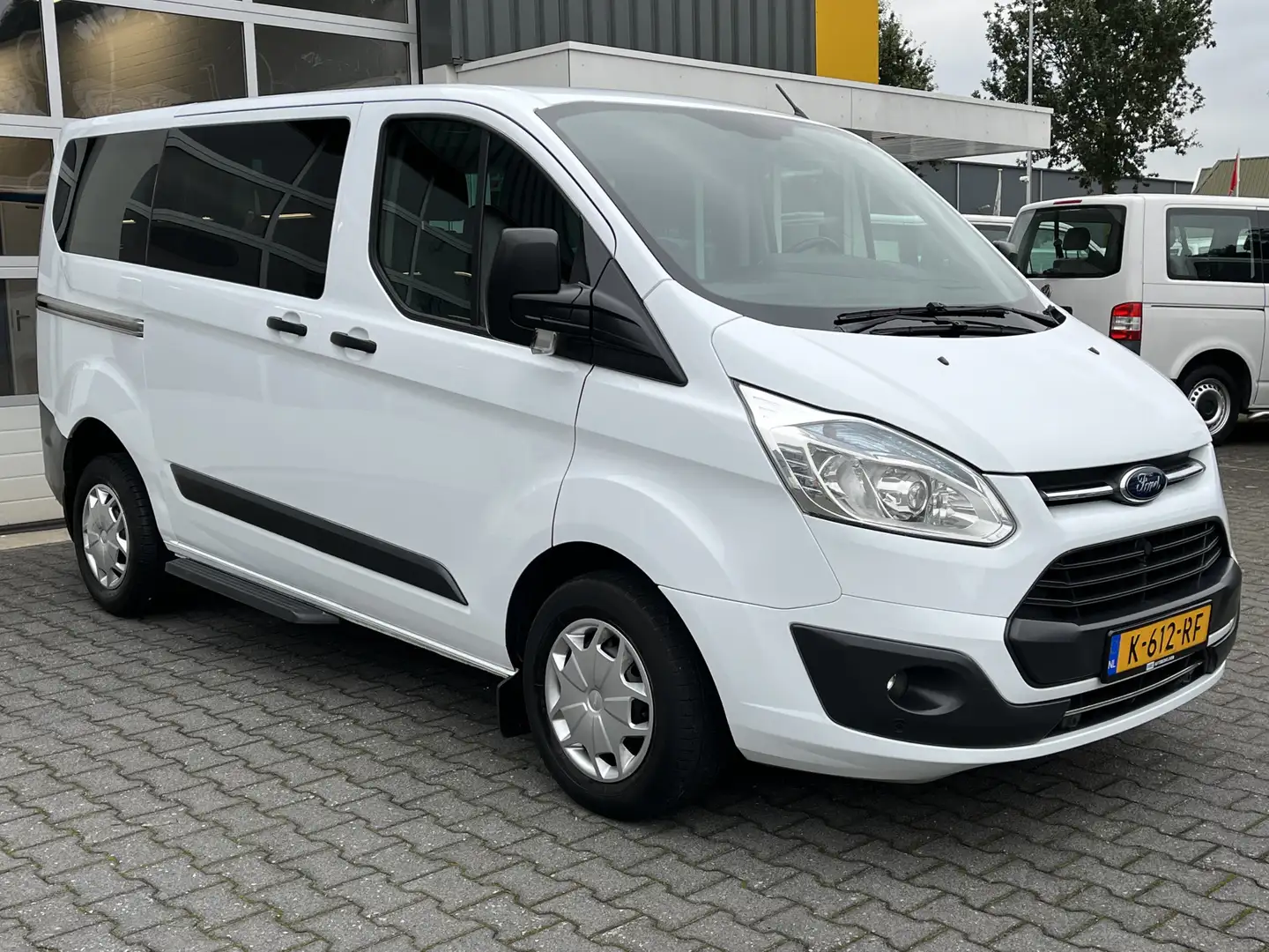 Ford Transit Custom 9-persoons 300 2.2 TDCI L1H1 Trend Airco Cruise co Blanc - 1