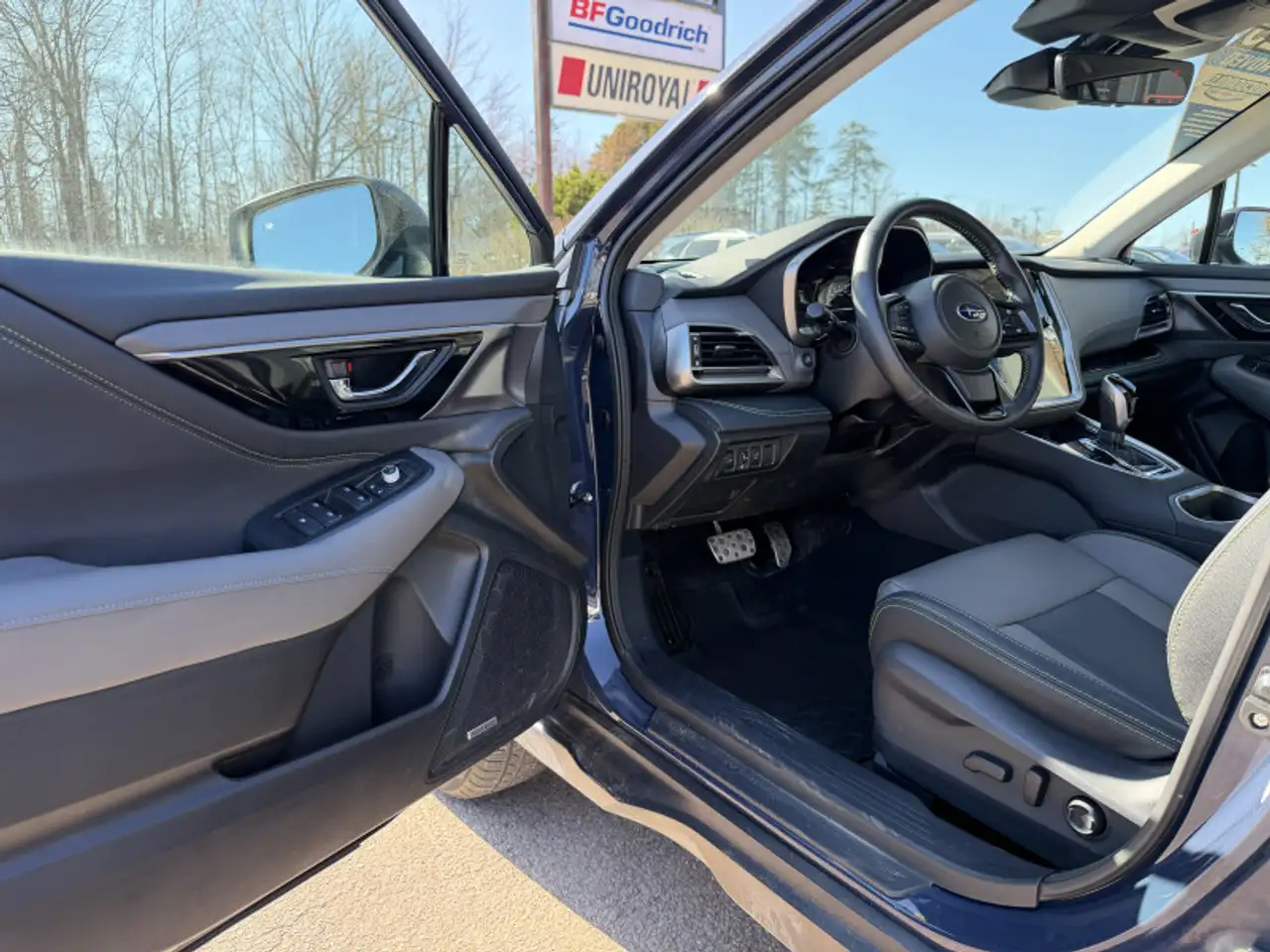 Subaru OUTBACK снимка Subaru OUTBACK
