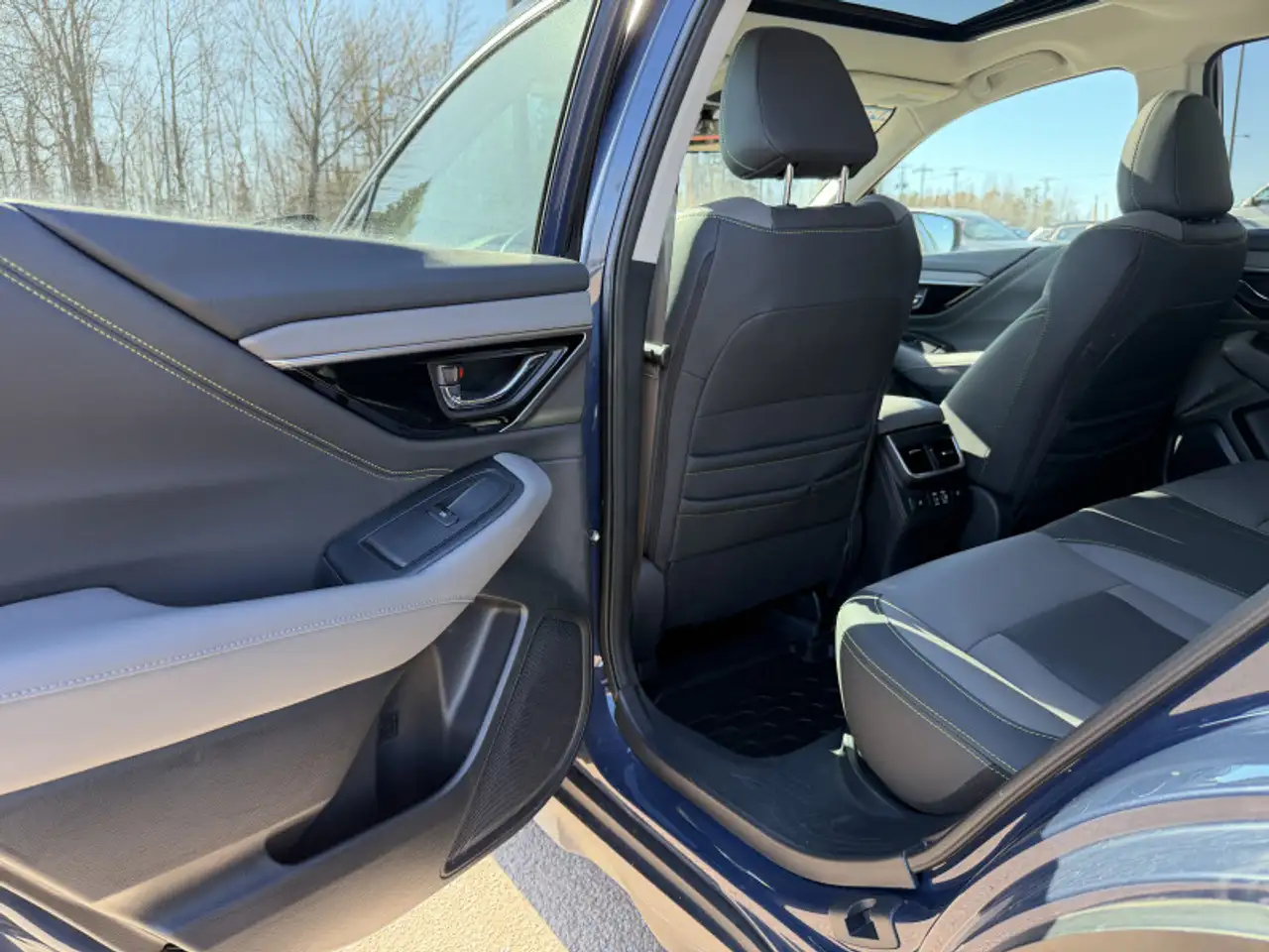 Subaru OUTBACK снимка Subaru OUTBACK