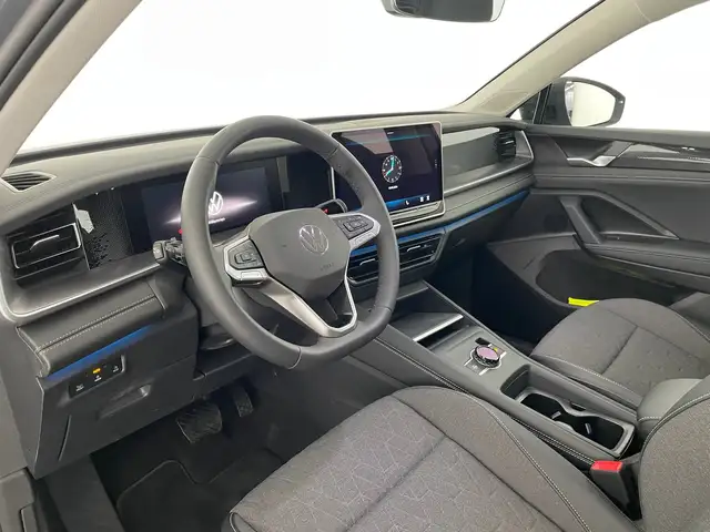Volkswagen Tayron view 8