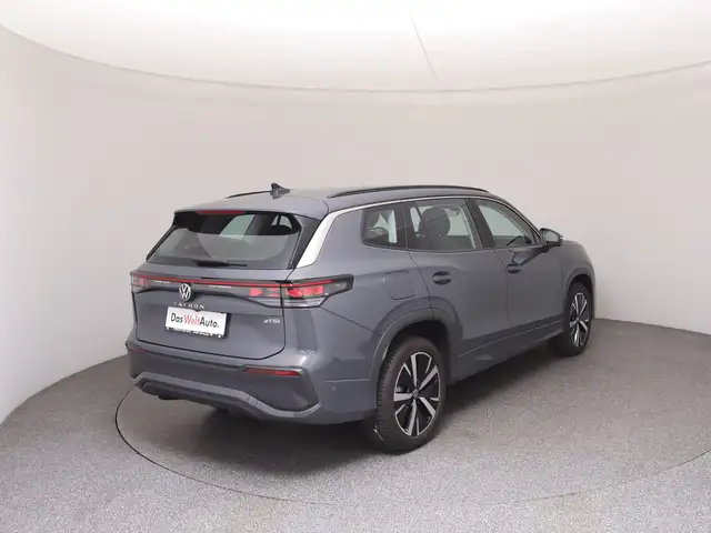 Volkswagen Tayron view 4