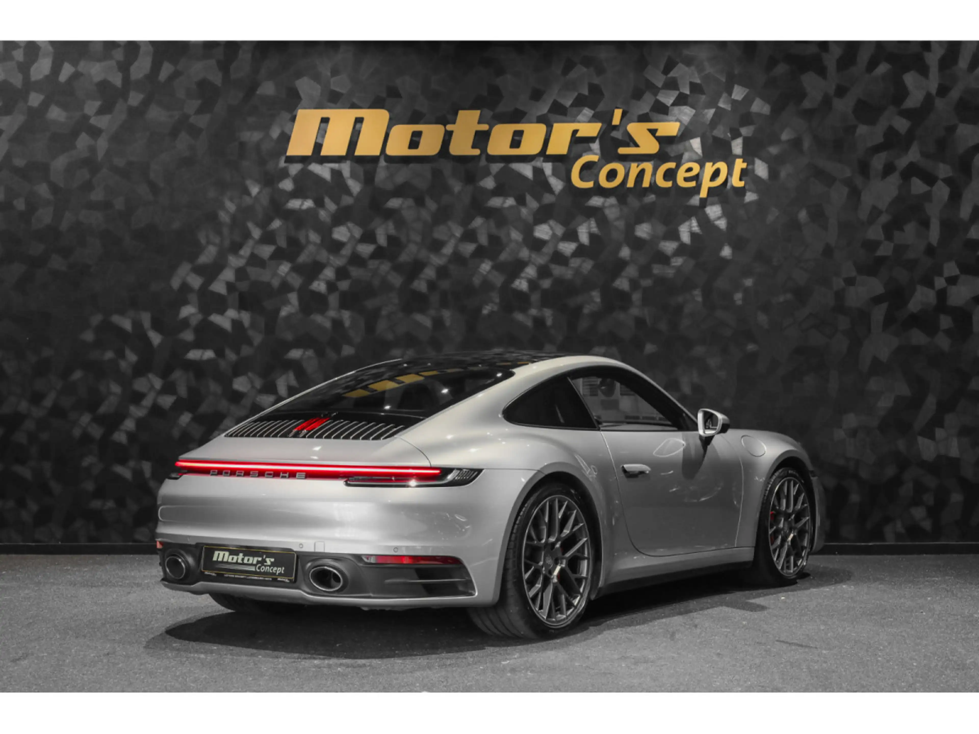 Porsche 992 992.1 Carrera 4S Coupé PDK — photo 3