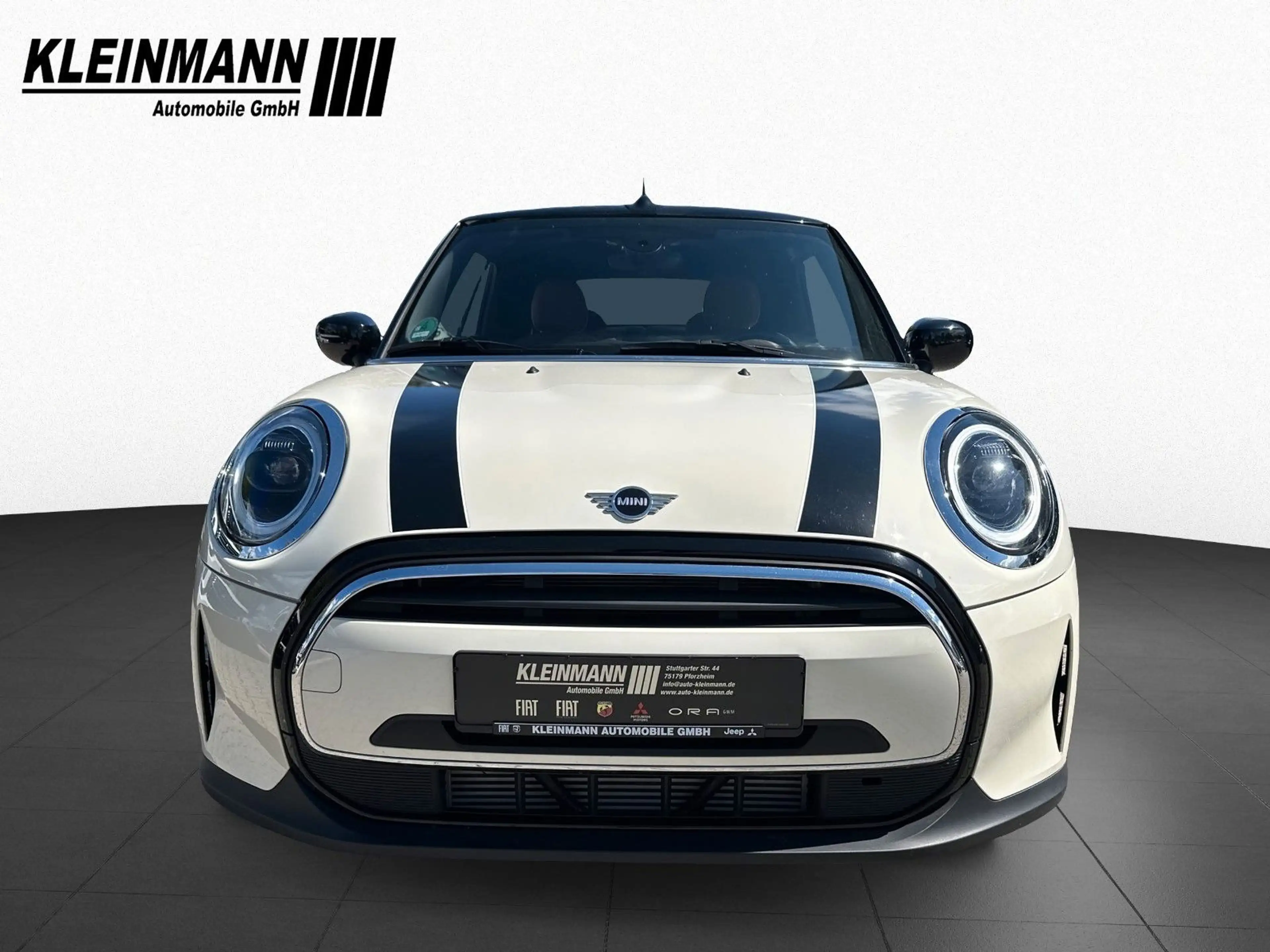 MINI Cooper Cabrio Automatik *NAV*SH*Kamera* — photo 2