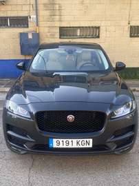 2.0i4D Prestige Aut. AWD 240