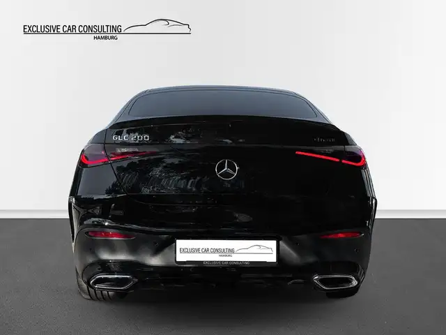 Mercedes-Benz GLC view 5
