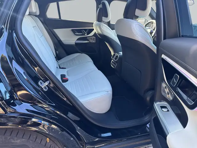 Mercedes-Benz GLC view 11